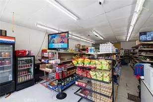 694 S Burlington Ave, Los Angeles, CA 90057 - Photo 19