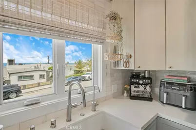 1838 Manhattan Ave, Hermosa Beach, CA 90254 - Photo 31