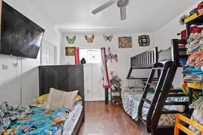 232 E 47th, Los Angeles, CA 90011 - Photo 13
