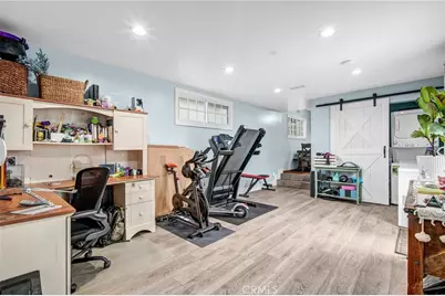 8645 Wakefield, Panorama City, CA 91402 - Photo 19