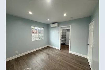 8645 Wakefield, Panorama City, CA 91402 - Photo 5