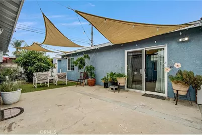 8645 Wakefield, Panorama City, CA 91402 - Photo 23