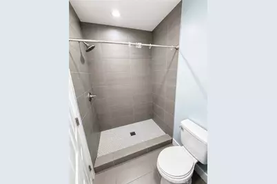 8645 Wakefield, Panorama City, CA 91402 - Photo 29