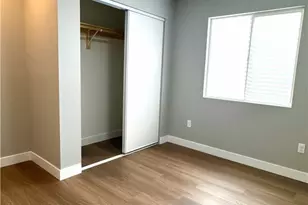8903 Baring Cross, Los Angeles, CA 90044 - Photo 13