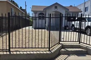 8903 Baring Cross, Los Angeles, CA 90044 - Photo 3