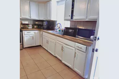 8903 Baring Cross, Los Angeles, CA 90044 - Photo 15