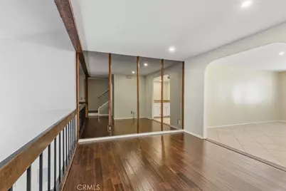6227 Randi, Woodland Hills, CA 91367 - Photo 7