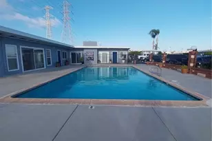 17700 S Western Ave, Gardena, CA 90248 - Photo 31