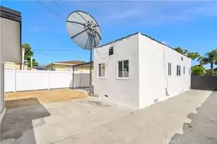 3500 W 111th Pl, Inglewood, CA 90303 - Photo 15