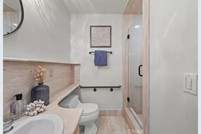2461 Silverstrand Avenue, Hermosa Beach, CA 90254 - Photo 29