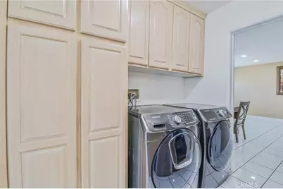 164 E 235th Street, Carson, CA 90745 - Photo 19