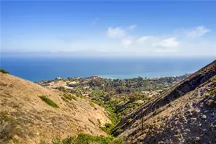 8 Burrell Ln, Rancho Palos Verdes, CA 90275 - Photo 3