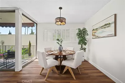 1539 N Laurel Avenue #202, Los Angeles, CA 90046 - Photo 5