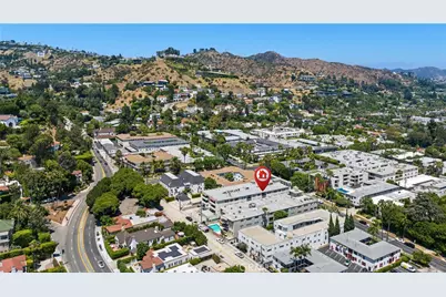 1539 N Laurel Avenue #202, Los Angeles, CA 90046 - Photo 35