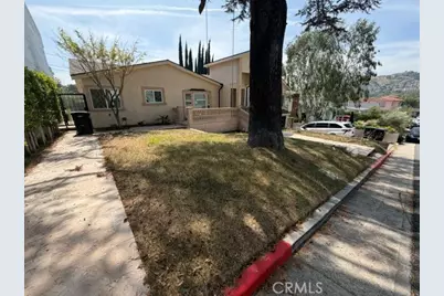 1824 Crestmont Court, Glendale, CA 91208 - Photo 3