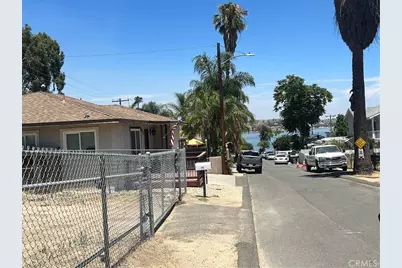 32985 Oleander, Lake Elsinore, CA 92530 - Photo 3