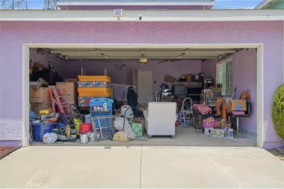 241 Orleans, Long Beach, CA 90805 - Photo 23