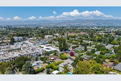 5445 Gentry, Valley Village, CA 91607 - Photo 47