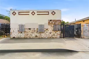 8706 Avalon, Los Angeles, CA 90003 - Photo 7