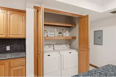 1658 W 110th Place, Los Angeles, CA 90047 - Photo 11