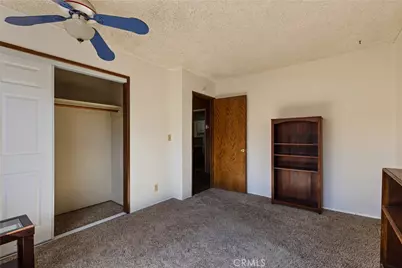 23771 Zuger Dr, Crestline, CA 92325 - Photo 19