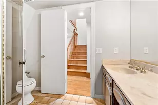 21200 Oakfort Ave, Carson, CA 90745 - Photo 17