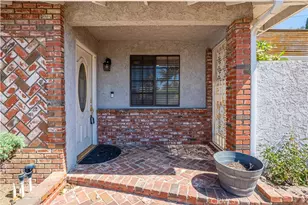 21200 Oakfort Ave, Carson, CA 90745 - Photo 5