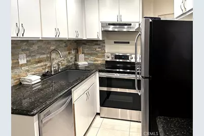 1108 Camino Real #409, Redondo Beach, CA 90277 - Photo 5