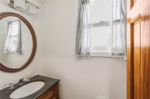 1715 Steinhart, Redondo Beach, CA 90278 - Photo 23