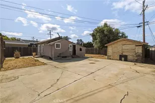 4861 W 142nd St, Hawthorne, CA 90250 - Photo 37