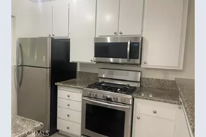 2411 Prospect Ave #102, Hermosa Beach, CA 90254 - Photo 15