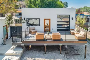 6810 Cahuenga Park, Los Angeles, CA 90068 - Photo 15