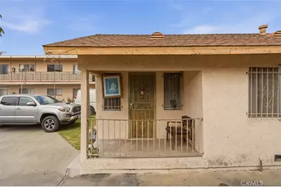 725 E 40th Place, Los Angeles, CA 90011 - Photo 21