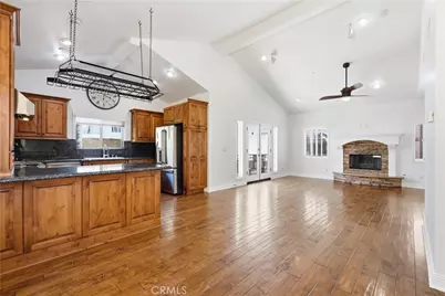 520 N Elena #B, Redondo Beach, CA 90277 - Photo 15