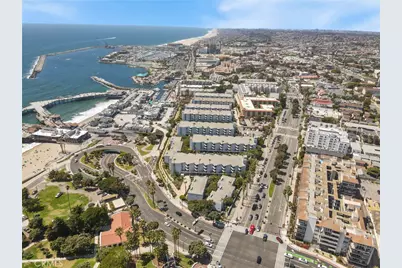 692 The Village, Redondo Beach, CA 90277 - Photo 35