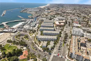692 The Village, Redondo Beach, CA 90277 - Photo 35