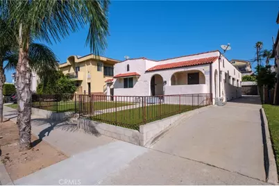 4533 Saturn, Los Angeles, CA 90019 - Photo 1