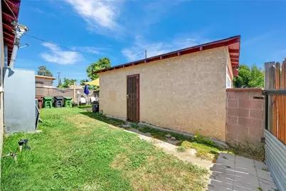 1330 E Caldwell, Compton, CA 90221 - Photo 15
