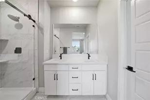 1457 W Longview Ln, San Pedro, CA 90732 - Photo 25