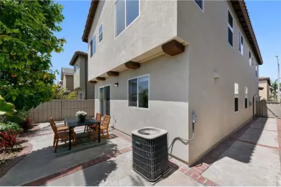 1208 Jasmine Walk, Torrance, CA 90502 - Photo 15