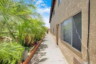 464 W 17th St, San Pedro, CA 90731 - Photo 5