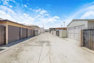 464 W 17th St, San Pedro, CA 90731 - Photo 11
