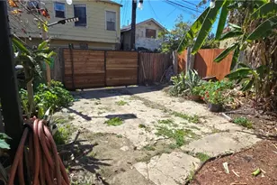 700 W 77th, Los Angeles, CA 90044 - Photo 27