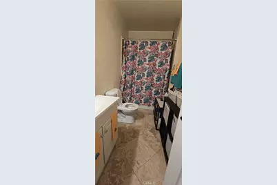 700 W 77th, Los Angeles, CA 90044 - Photo 15