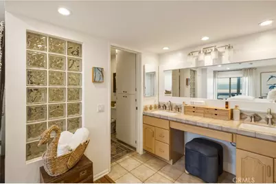 575 Esplanade #207, Redondo Beach, CA 90277 - Photo 41