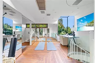 10443 Corfu Ln, Los Angeles, CA 90077 - Photo 33