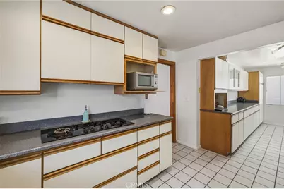 1813 5th Street, Manhattan Beach, CA 90266 - Photo 19