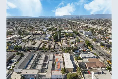 522 W 82nd St, Los Angeles, CA 90044 - Photo 45