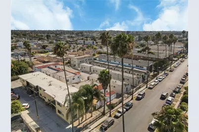 522 W 82nd St, Los Angeles, CA 90044 - Photo 43