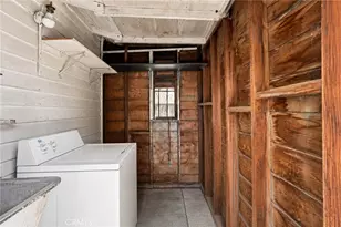 4630 E 52nd Pl, Maywood, CA 90270 - Photo 23